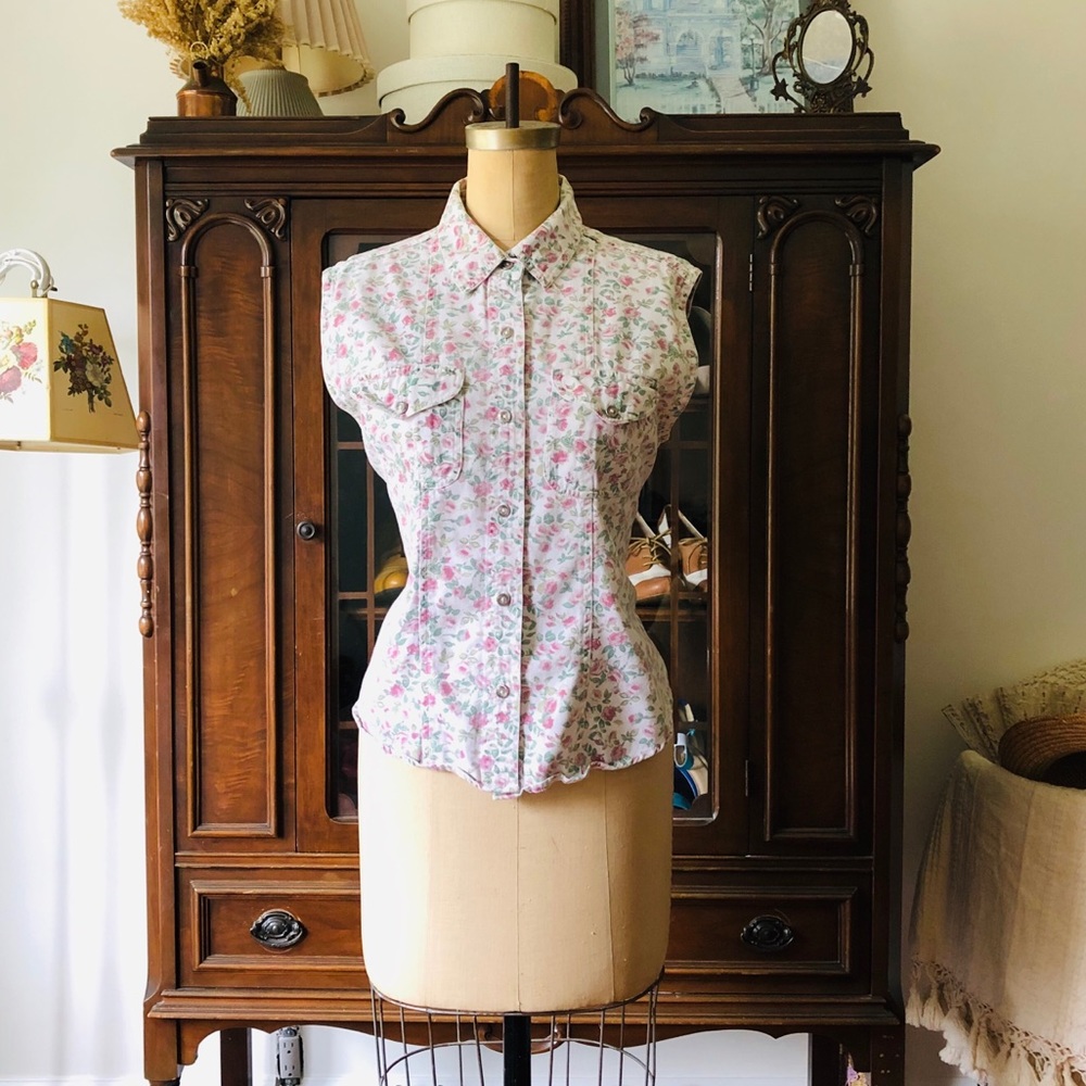 VINTAGE 90s Floral sleeveless top